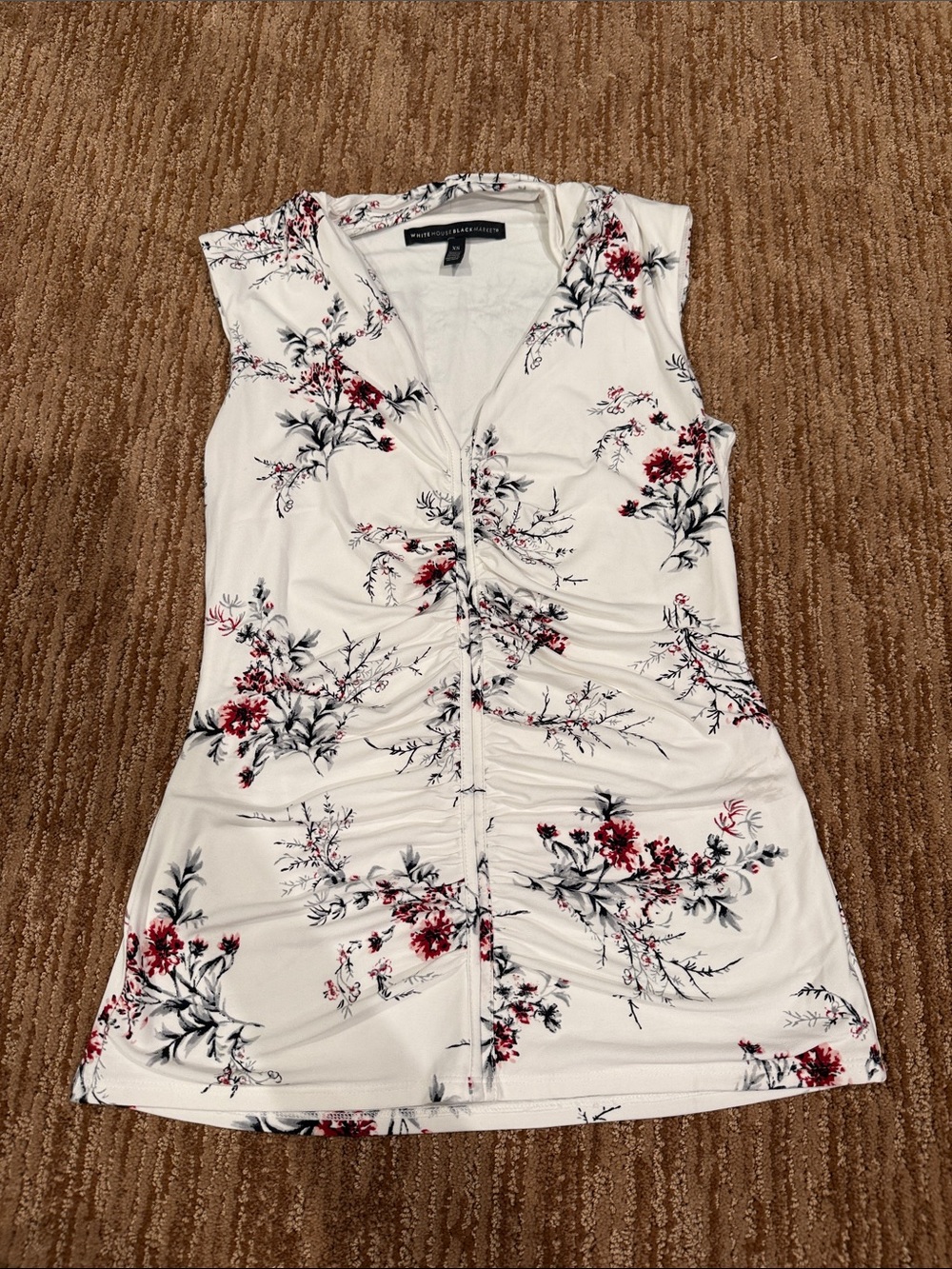 White House Black Market White Floral Ruched Sleeveless Top with Red Accents - Picture 1 of 3